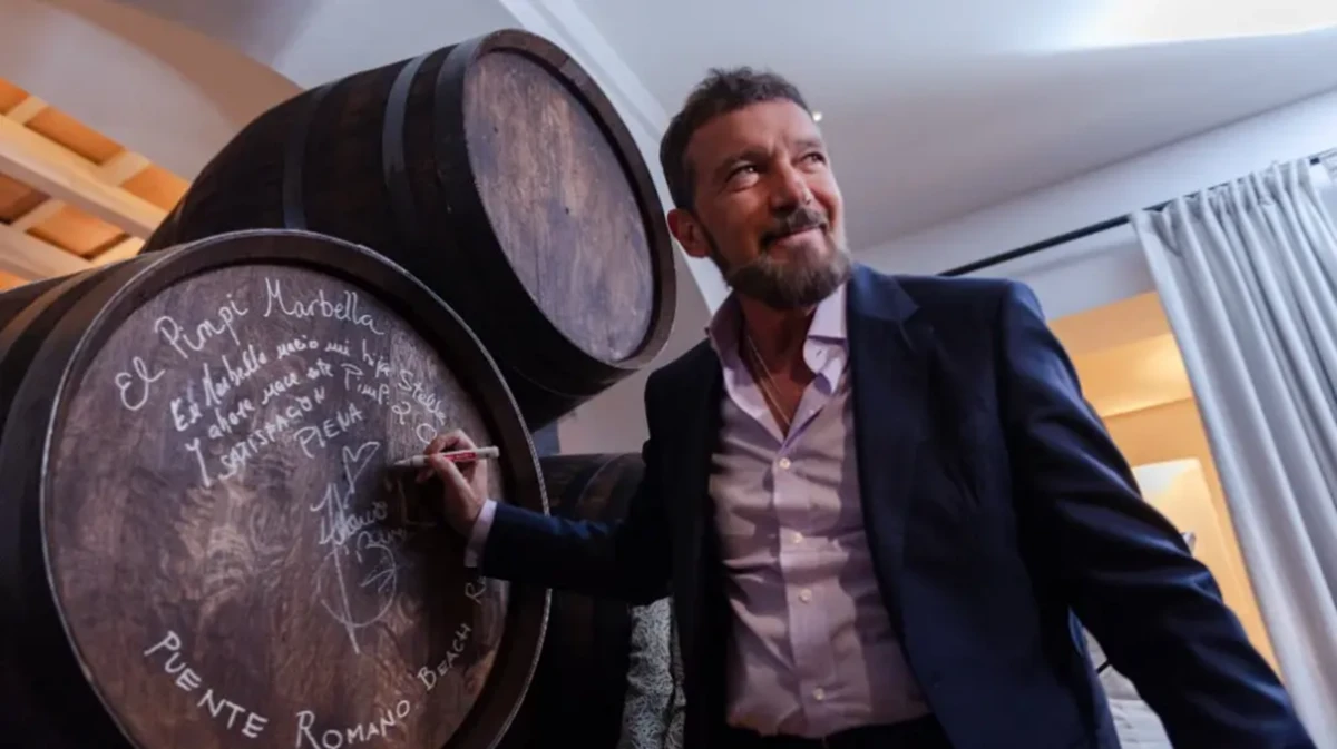 Así es el restaurante de Marbella de Antonio Banderas donde Will Smith cenó y bailó flamenco