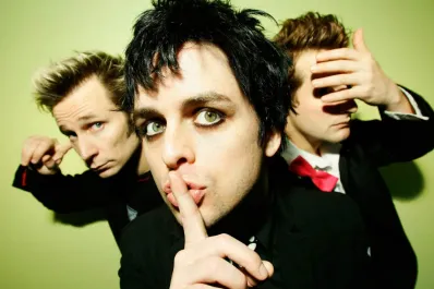 Confirman a la legendaria banda de punk que será telonera a Green Day en Chile