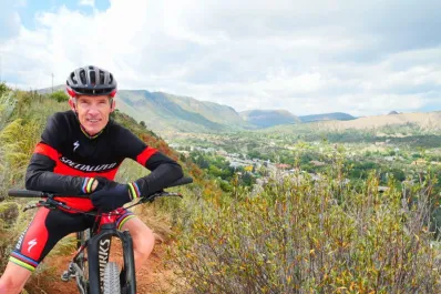 ¡Bombazo! El primer campeón mundial correrá el Trasmontaña de mountain bike