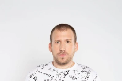 Lucas Upstein, un “Ángel caído” que sólo quiere hacer reír en el Virla