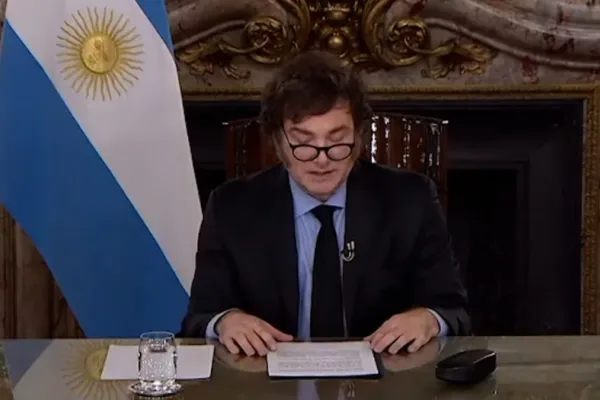 Defensa de los vetos y críticas a la oposición: reviví el discurso de Javier Milei por cadena nacional