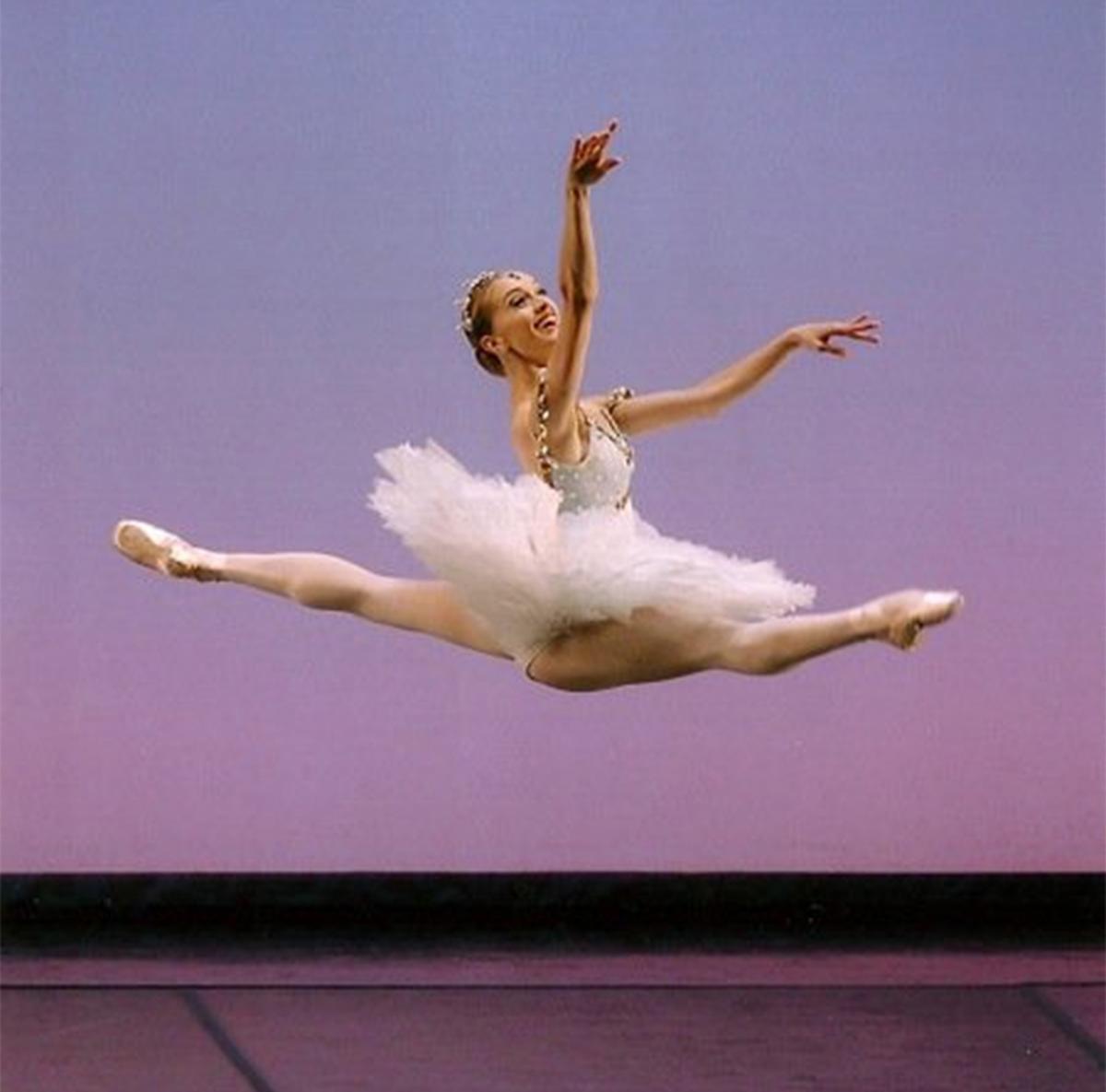 Le dicen la “Messi” de la danza, es primera bailarina en Londres y es de argentina