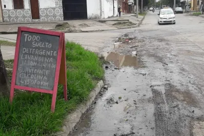 LA GACETA en WhatsApp: derrames cloacales y una sorprendente gruta del Gauchito Gil