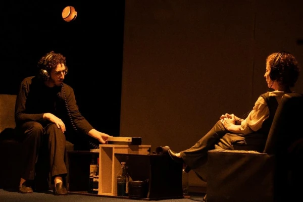 Teatro: “Los besos del lago” llega a La Sodería