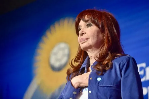 Revés para Cristina Kirchner: rechazaron un recurso para llevar a la Corte el reclamo contra la tobillera