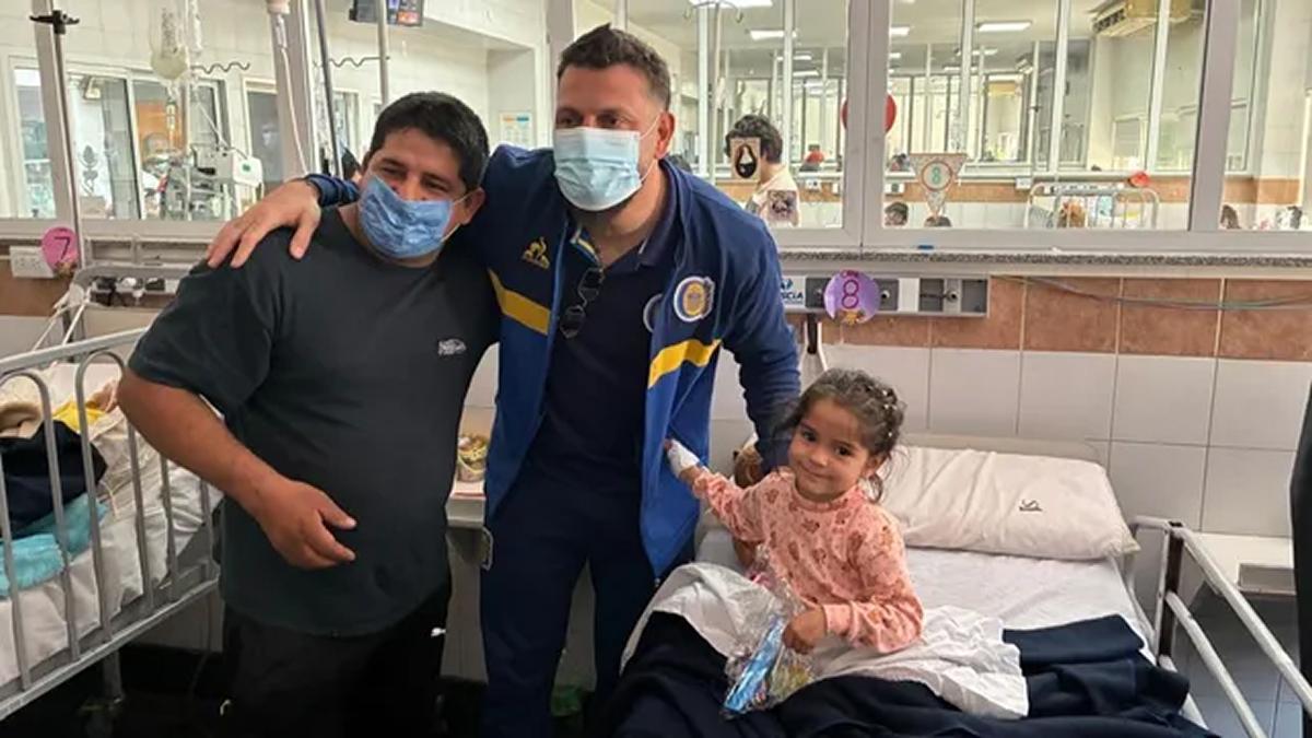 Los jugadores de Rosario Central visitaron el Hospital del Niño Jesús