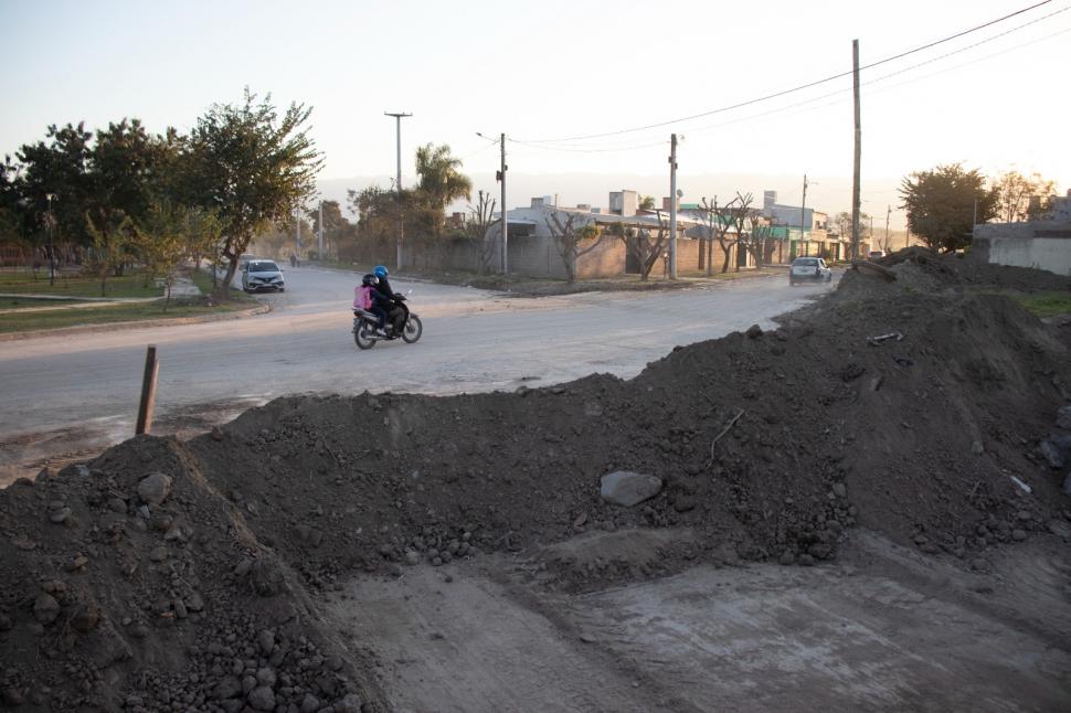 EN OBRA. Tierra removida, el primer paso para la nueva infraestructura.