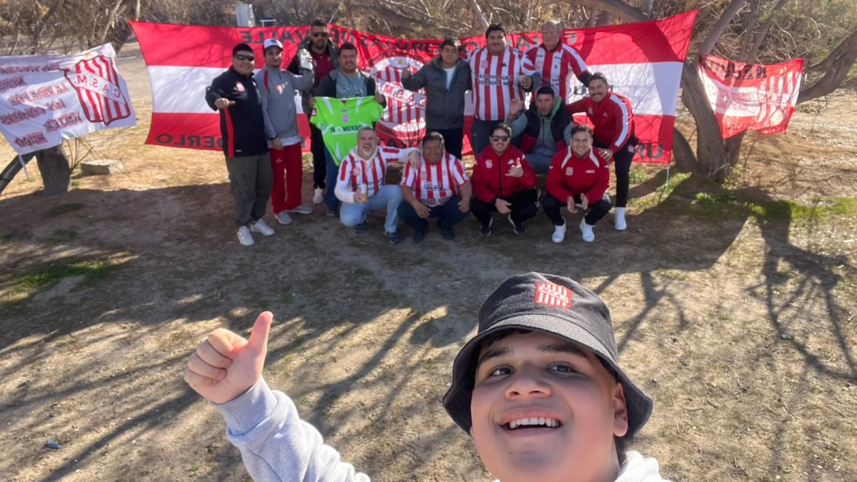 A kilómetros de casa: los “Cirujas del Valle” que cruzan la Patagonia para abrazar a San Martín