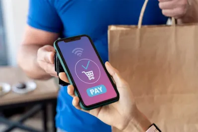 Con pocos pesos en la calle, el usuario apela al dinero digital