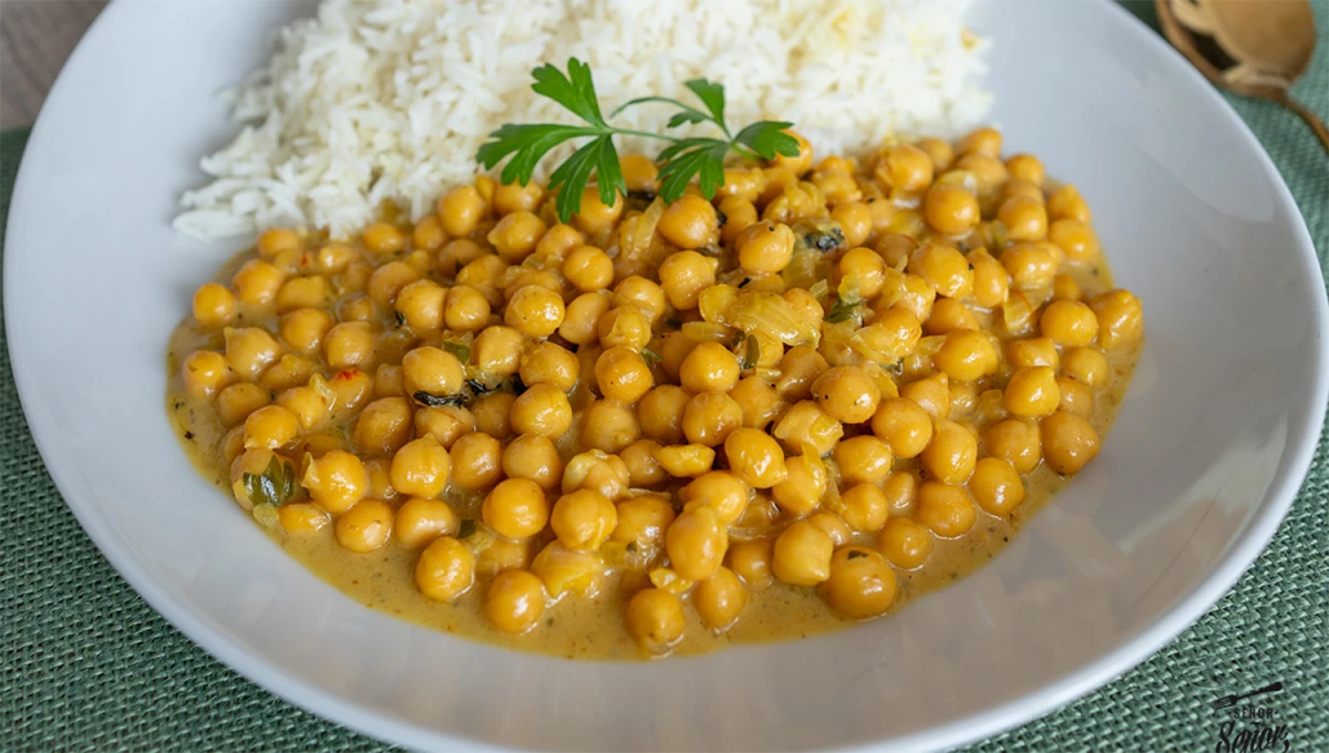 UNA RACIÓN. Los especialistas recomiendan comer garbanzos a diario para disminuir el colesterol.