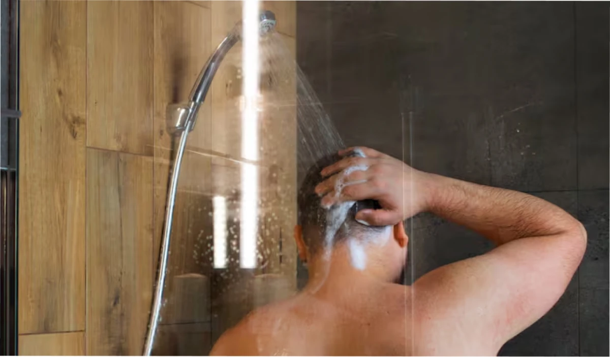 ¿Por qué no deberías bañarte después de comer?