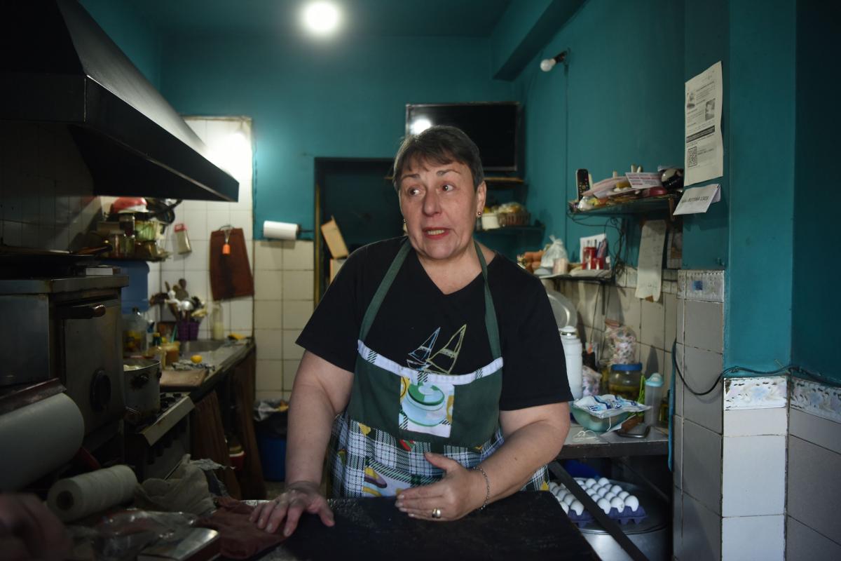 Betina Fernández fue una de las vecinas que habló sobre la sucedido en la noche del sábado.