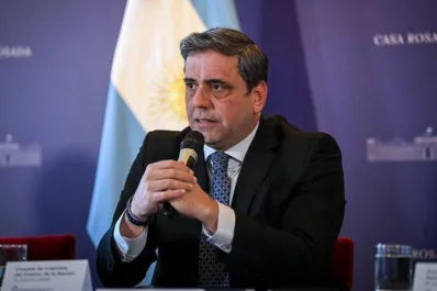 Lisandro Catalán, parte del Gobierno Nacional y las autoridades de la CNE dejaron todo listo para el uso de la Boleta única de Papel