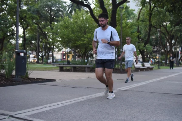 Caminata japonesa: el método que mejora la salud en solo 30 minutos