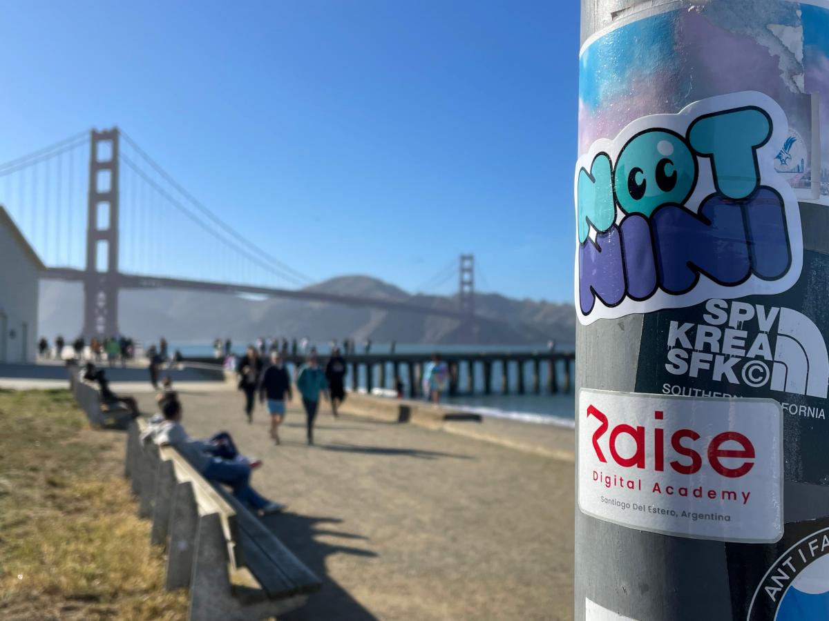 CRUZAR FRONTERAS. la startup tucumana logró algo histórico: captar la atención y la inversión de Tim Draper, un referente de Silicon Valley. / CORTESÍA MARCO CANEVARO