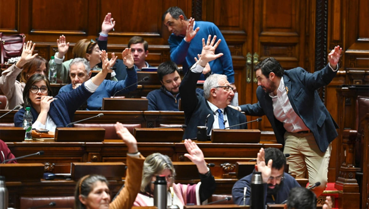 VOTACIÓN. Los diputados debatieron durante cinco horas antes de definir la aprobación del proyecto de ley por 64 votos a favor y 29 en contra.
