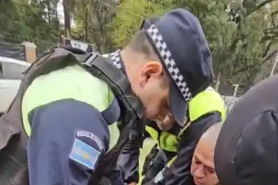 Una pelea entre cadetes y agentes generó caos en Yerba Buena
