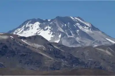 Volcanes de la Cordillera de los Andes se encuentran bajo alerta amarilla por un pico en su actividad