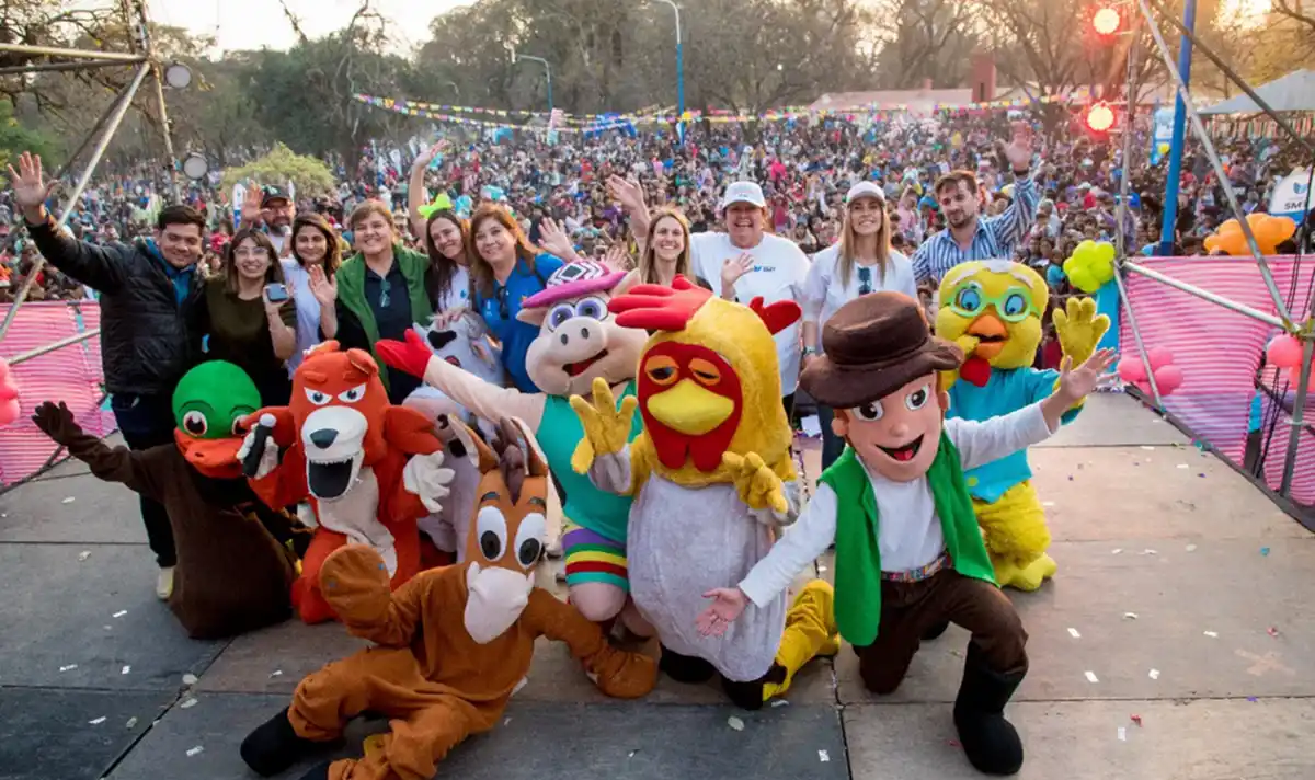 Juegos, sorteos y ferias: gran festejo del Día del Niño en el Palacio de los Deportes