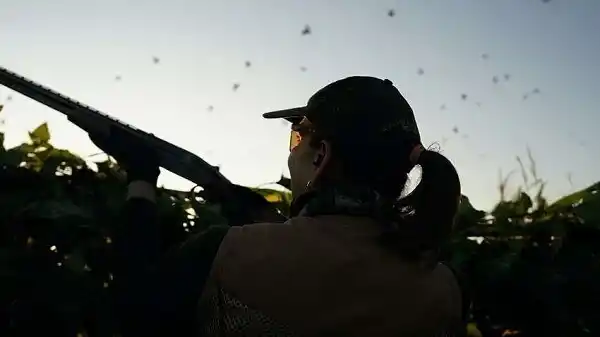 UN ATRACTIVO, Decenas de cazadores visitan Tucumán y Santiago del Estero para cazar palomas y patos.