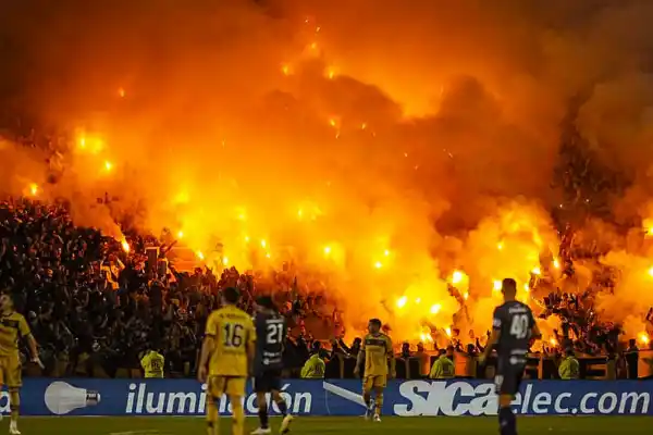 Boca goleó en Mendoza, cortó su mala racha y volvió a la zona de clasificación a la Libertadores