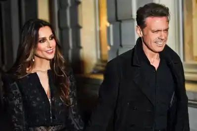 Dieta keto y descanso: así pasan sus vacaciones Paloma Cuevas y Luis Miguel en Marbella