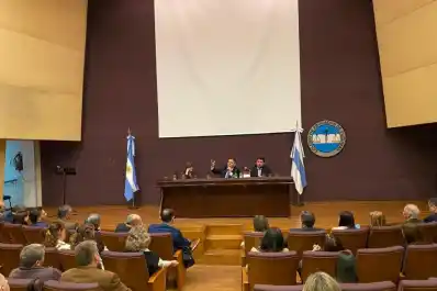 El valor de la implementación de juicios en ausencia: el libro de Franco Marcelo Fiumara fue presentado en el Colegio de Abogados