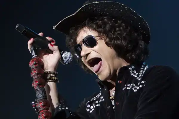 Enrique Bunbury aclaró una vieja polémica: “Puta desagradecida no trata de Amaral”