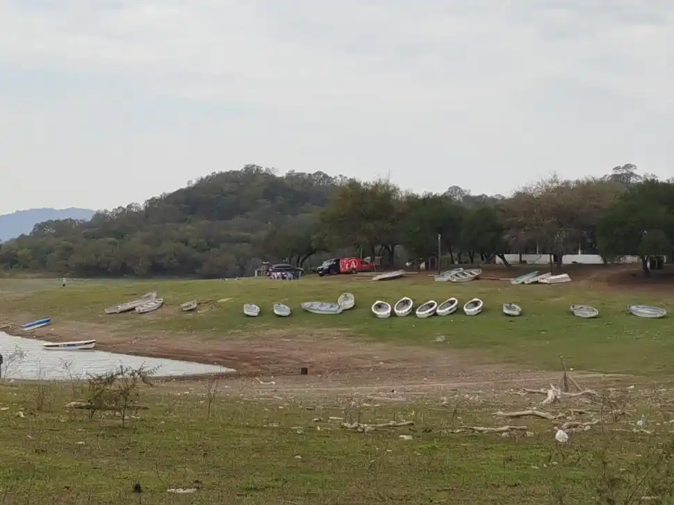 EL RENACER. El club Regatas reabrió sus puertas y se prepara para transformarse en un centro de atracción turística en la zona.