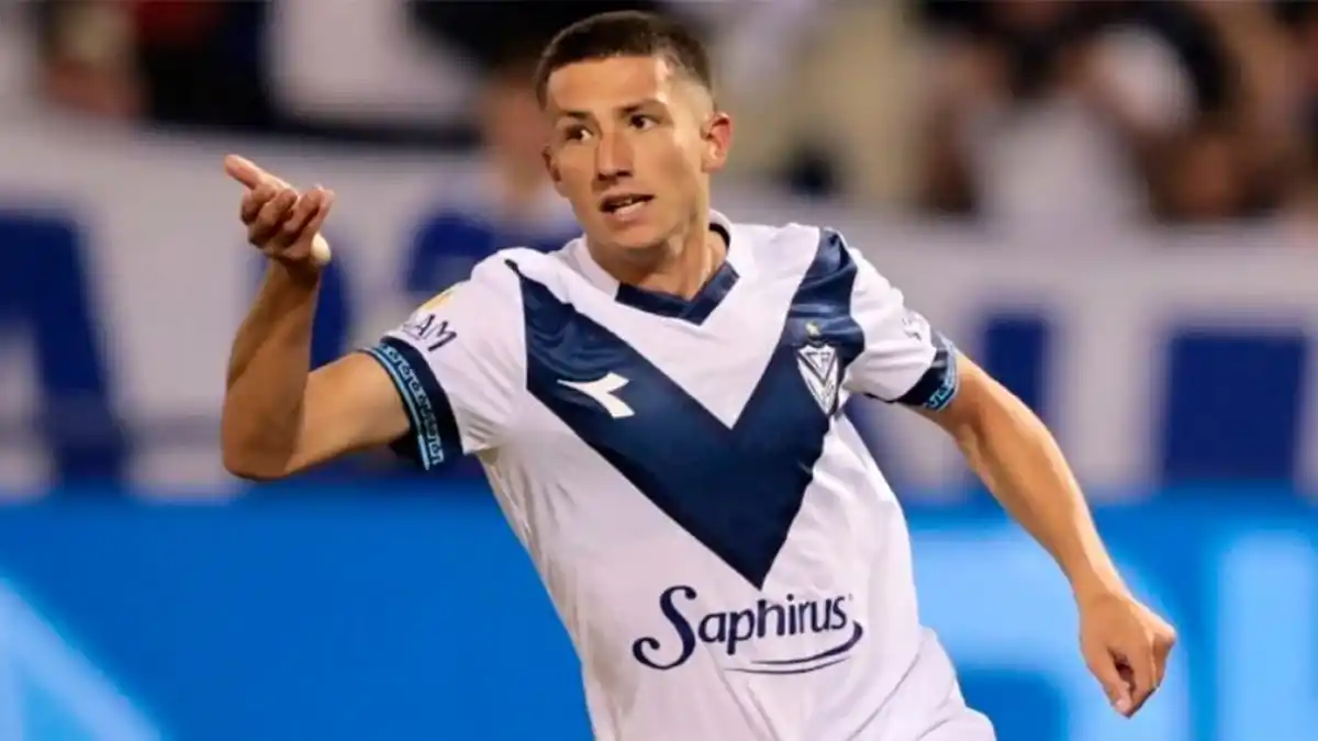 APARTADO DEL PLANTEL. Tras comunicar que se irá libre en diciembre, las autoridades decidieron desafectar a Thiago Fernández del equipo.