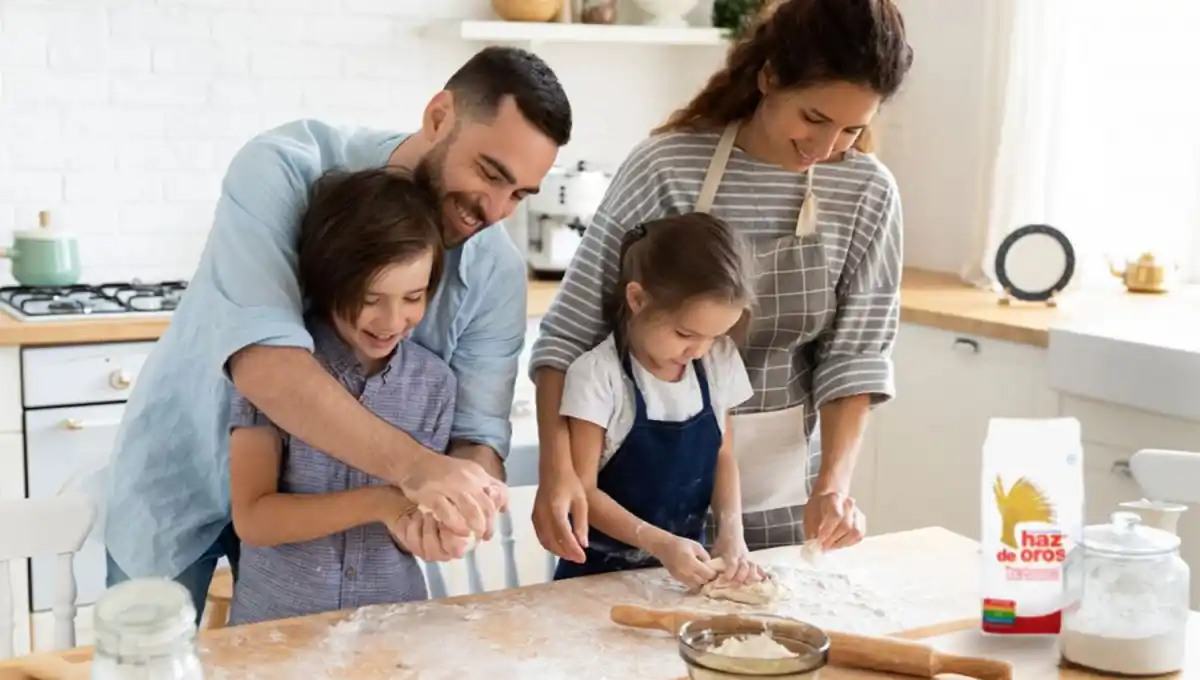 RECREATIVA. Cocinar juntos en casa puede ser una gran alternativa familiar. 