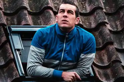 La película futbolera donde brilla Mario Casas y que triunfa en streaming