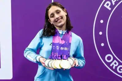 Tiene 17 años, es campeona mundial y rompió una marca histórica: quién es Agostina Hein, la nueva figura de la natación argentina