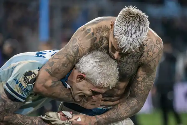 Racing sufrió para vencer a Peñarol y se cruzará con Vélez en los cuartos de final de la Copa Libertadores