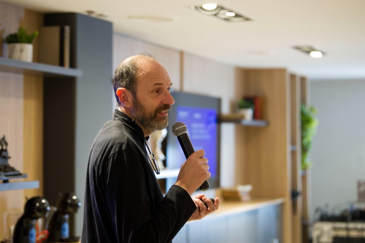 CAPACITADOR. Aguirre presentó su propuesta llamada “Con las audiencias en el centro. Estrategias para volver a ser relevantes”. LA GACETA / FOTO DE DIEGO ARÁOZ
