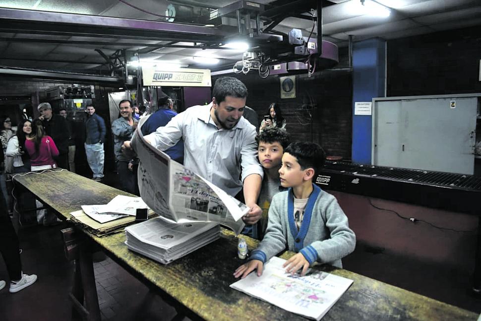 “ASÍ QUEDA”. Una prueba de lectura del apenas terminado suplemento Tucumanos.