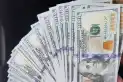 El dólar cerró la semana en alza: el blue llegó a $1.345 y el oficial marcó su mayor nivel en agosto