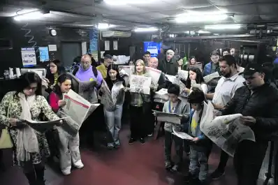 Visita de los lectores a la planta impresora de LA GACETA