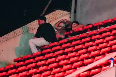 El parte médico que conmocionó a todos: un hincha de Universidad de Chile lucha por su vida