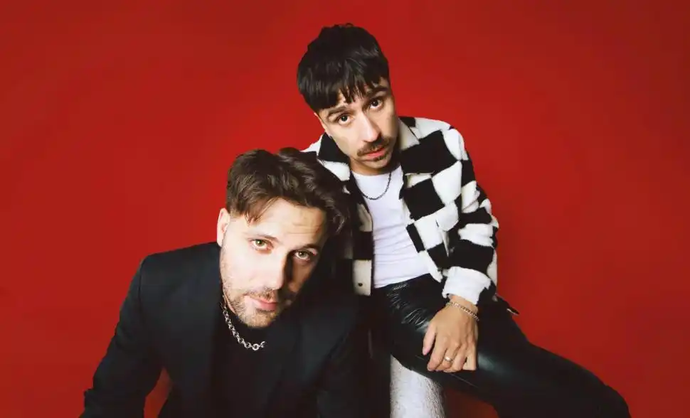 MOVIDA. El Zar se asume como parte de una renovación en la escena pop.