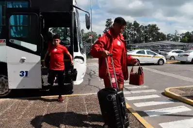 Paro aéreo y vuelo reprogramado para San Martín: ¿corre riesgo el partido del lunes con All Boys?