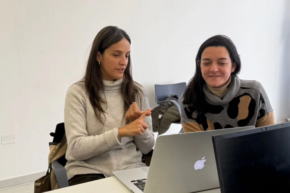 MUNDO LABORAL. La consultora Silvia Mentz recomienda aprovechar LinkedIn con propósito y constancia para potenciar las oportunidades profesionales.  