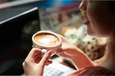 Por qué tu café de la mañana es diferente de cualquier otro momento del día