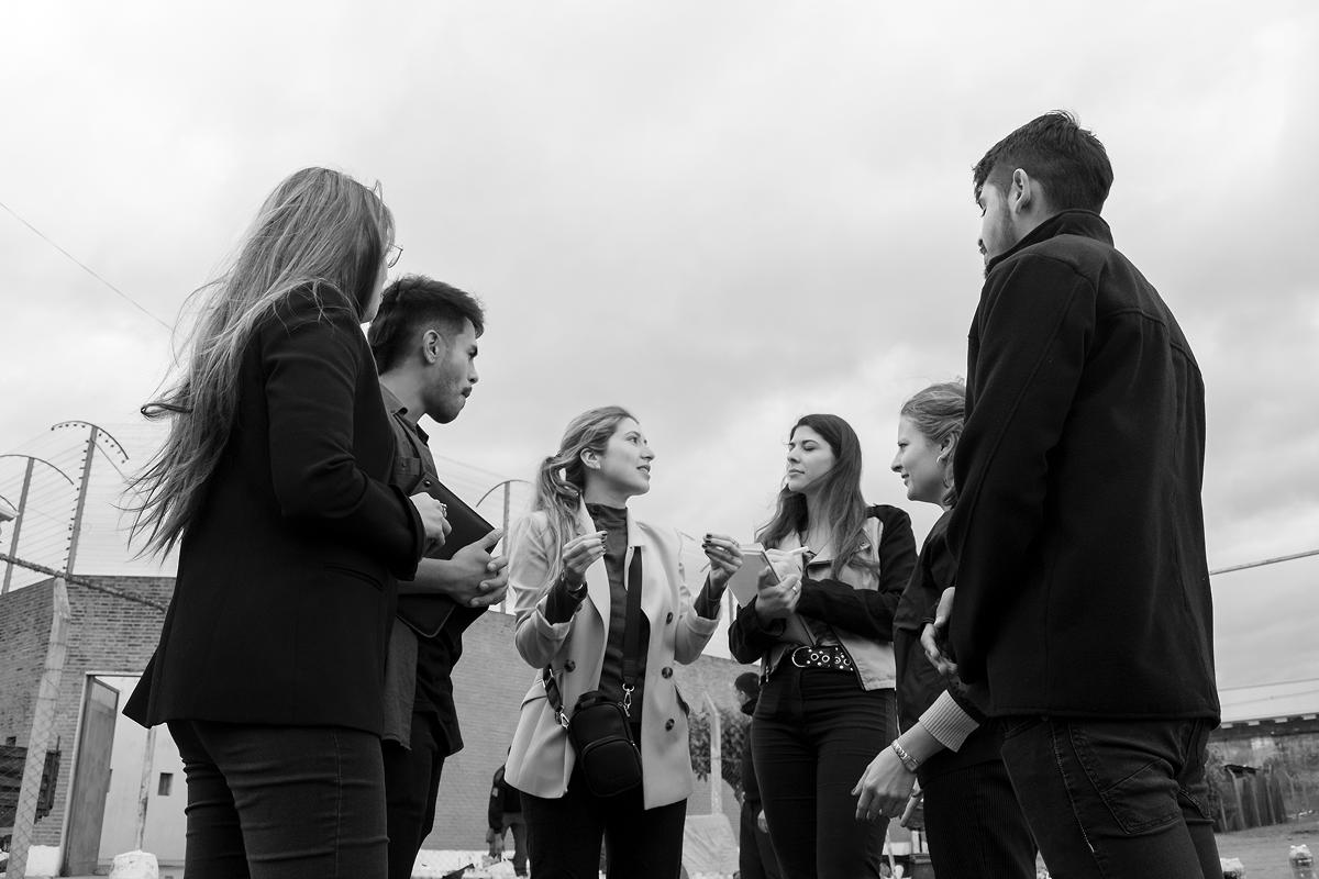 VALOR HUMANO. La propuesta busca dar a los internos herramientas reales para romper el círculo entre violencia y pobreza. / CORTESÍA CAMILA GUERRA