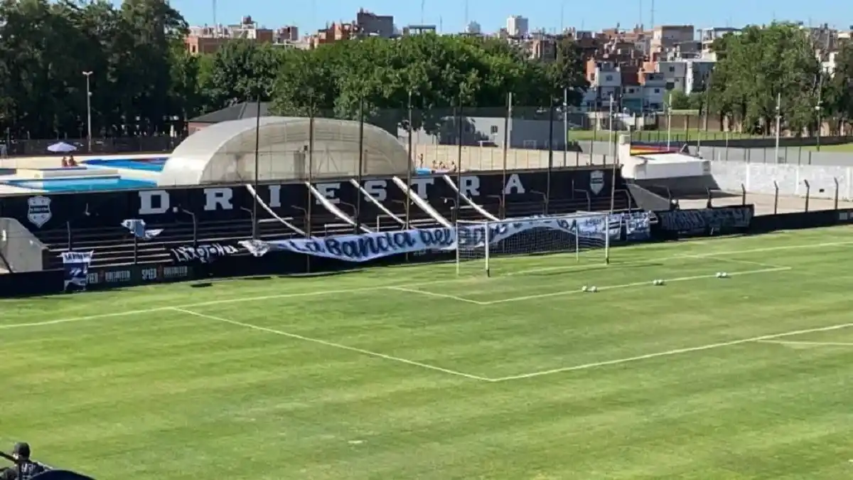 El impactante récord de Deportivo Riestra en el fútbol argentino