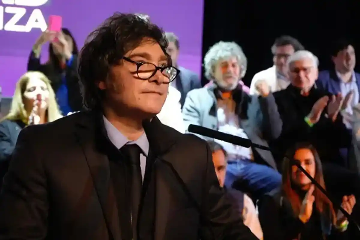 JAVIER MILEI. PRENSA LLA