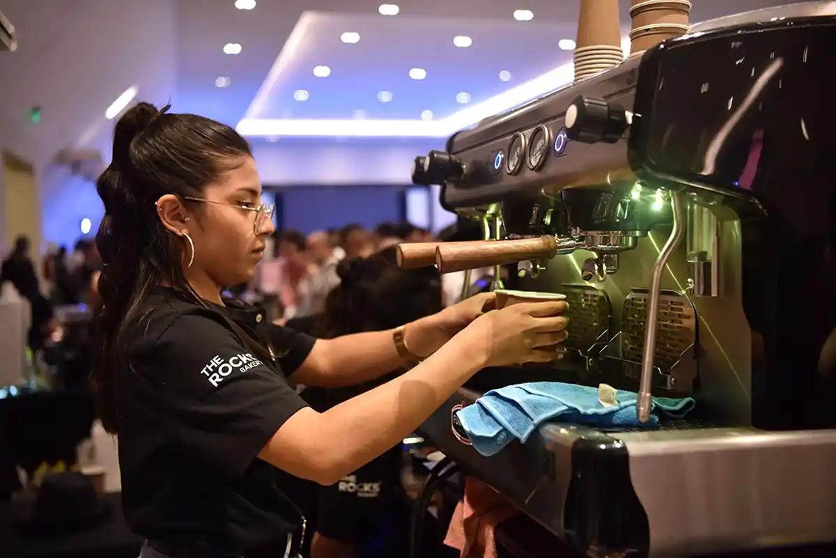 HACER EL MEJOR CAFE. Como en 2023, el evento tendrá charlas, stands, música y la competencia de barismo más esperada del país. / ARCHIVO LA GACETA