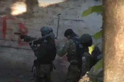 Explosiones en la madrugada: qué son las maniobras de “brecheros” que sorprendieron a los vecinos de la capital