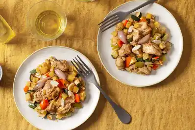 Cómo preparar un pollo a las verduras en freidora de aire: fácil y saludable