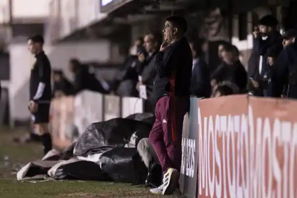 San Martín frente a los del fondo: la deuda que no puede repetirse ante Arsenal